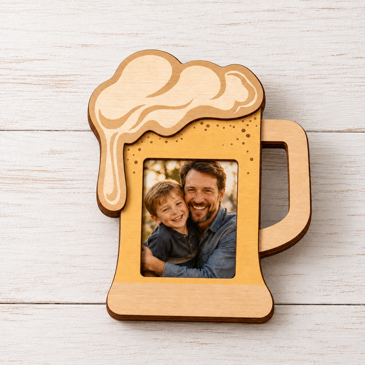 MemoryForU Personalized Daddy Wooden Photo Frame with Beer Mug Design, Custom Father’s Day Picture Keepsake, Fun Gift for Dad